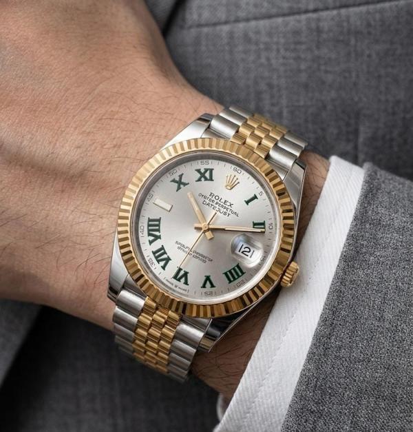 Rolex Oyster Perpetual Datejust (With Og Box)