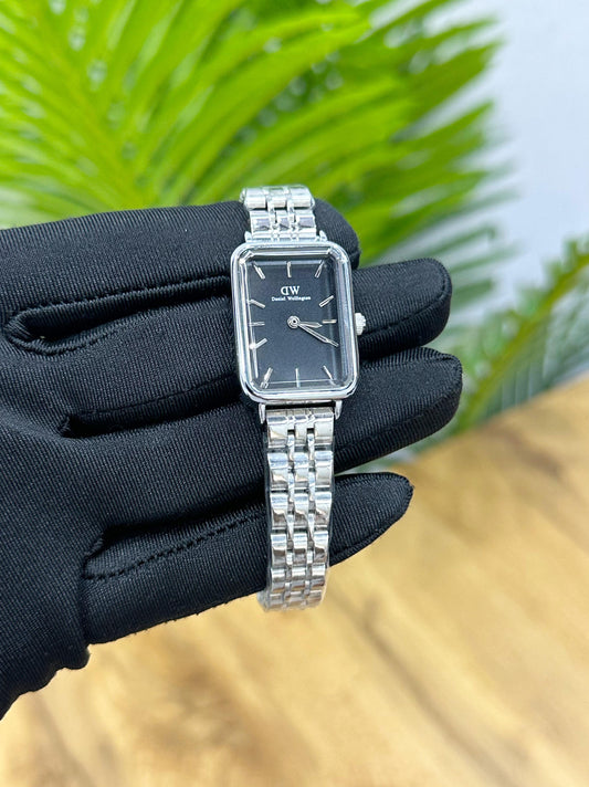 DANIEL WELLINGTON (With Og Box)