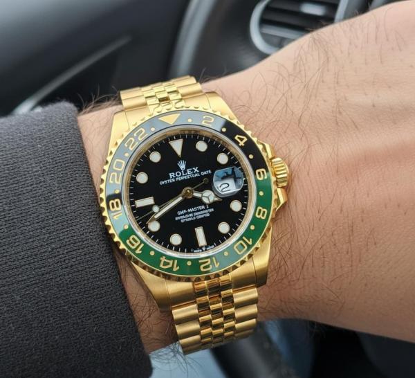Rolex Oyster Perpetual GMT - Master (With Og Box)